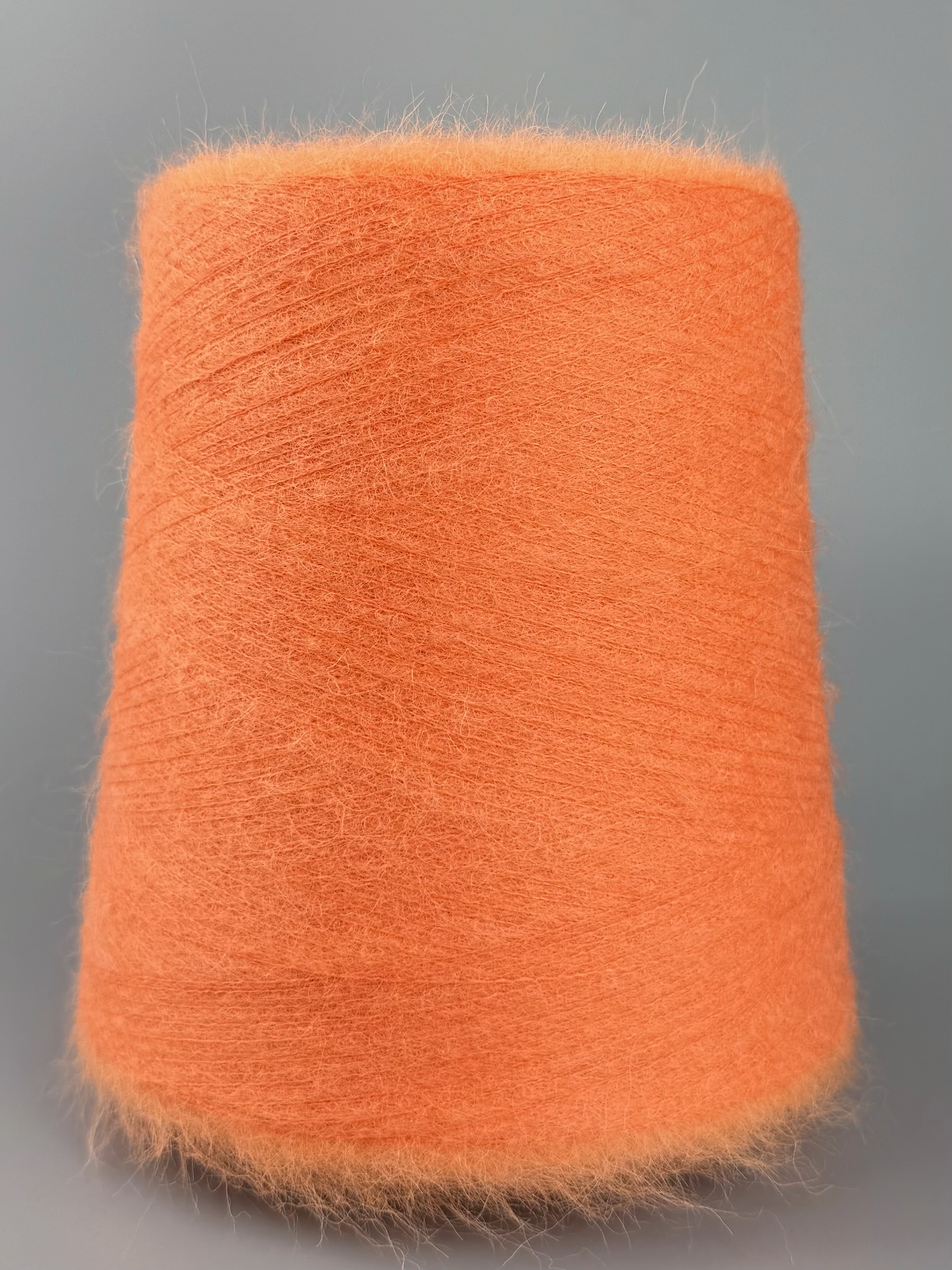 Zimpfer Wolle Selezione Art. Brushed Yak Cashmere 1800m/100g col. Leuchtendes Korallenorange foto 2